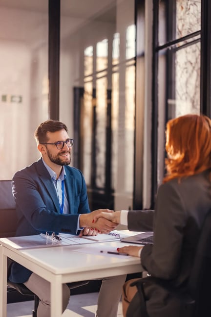 Embaucher des professionnels de la vente